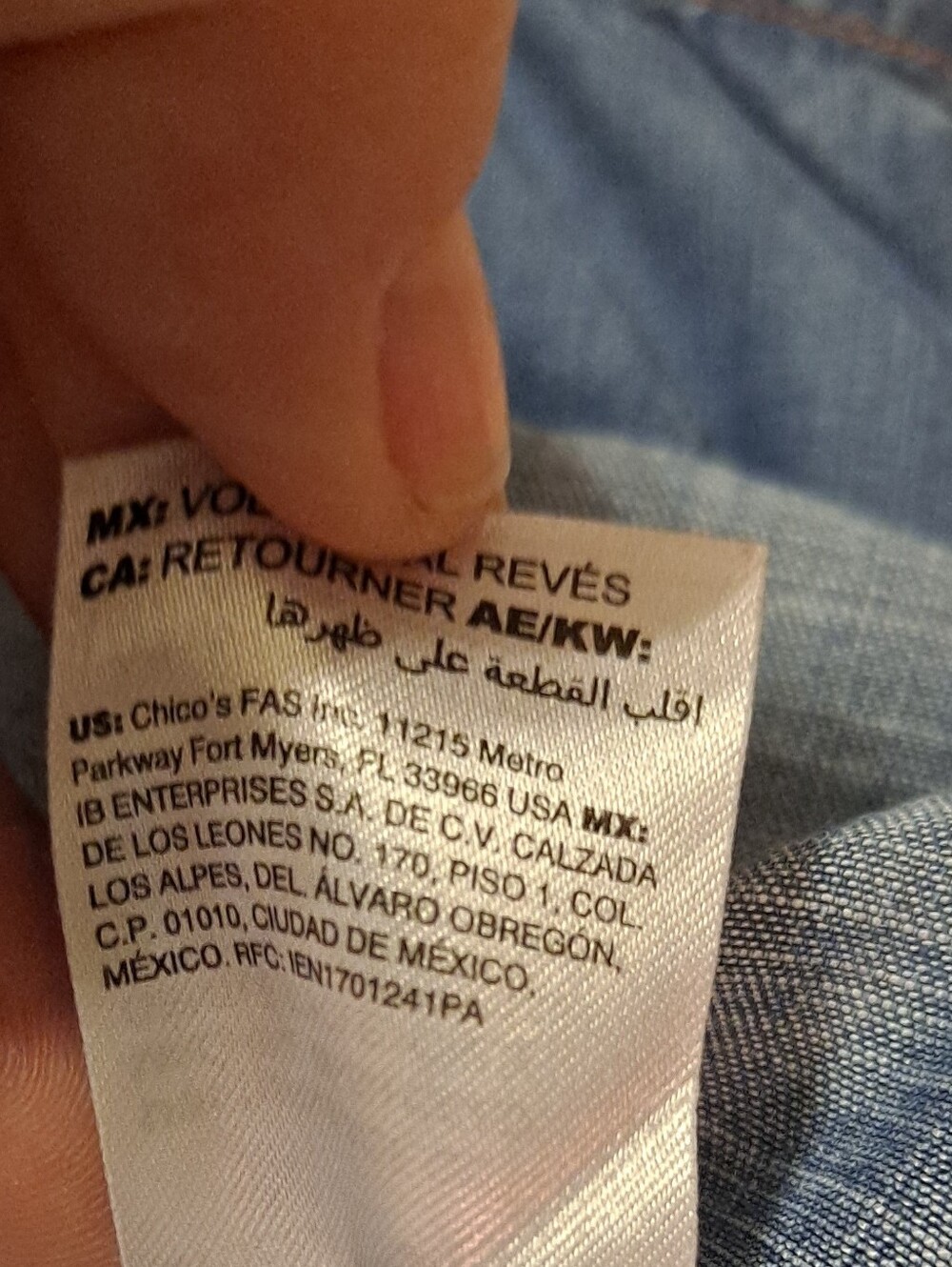 Chico's Sz 3 Denim-Look Sleeveless Tank Top in Blue - Picture 6 of 7